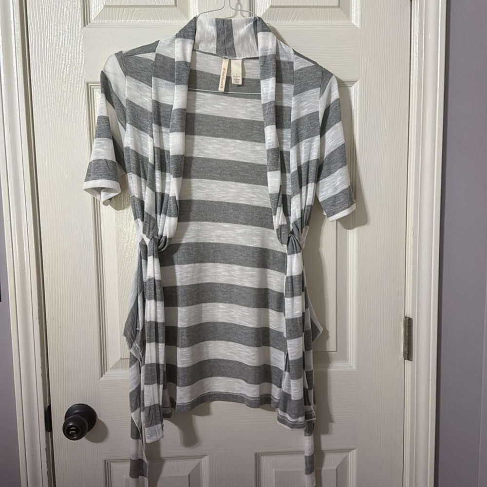 Red Camel S Open Cardigan Gray White Striped